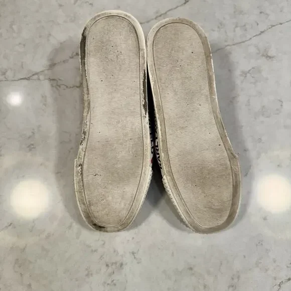 Karl Lagerfeld Paris Jazlyn Slip On Sneakers Size 8 Black Embroidered Graffiti - Picture 5 of 16